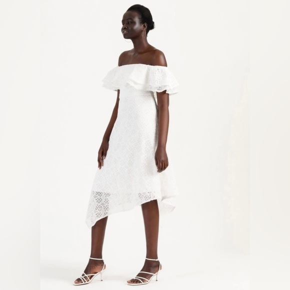 🌿 WAYNE COOPER 🌿 Brand New asymmetrical white lace dress size 8 RRP $229 - Picture 3 of 16